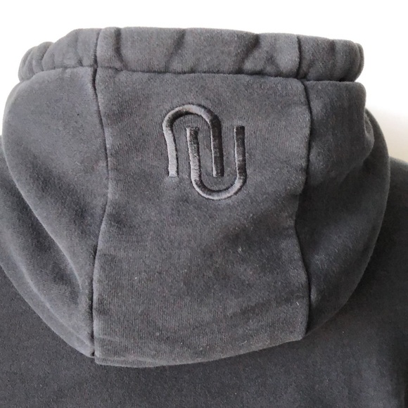 Numero Canada Inspired Hoodie in Black - Men’s size M - Picture 7 of 8